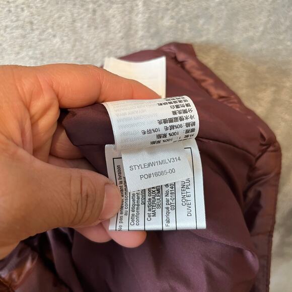 prAna Women's Milly Quilted Puffer Vest Size Small Dark Burgundy Purple - Picture 8 of 8